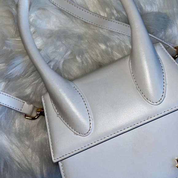 Jacquemus Le Chiquito Moyen Bag - Picture 9 of 13